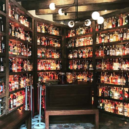 B5306C9B-C97B-4BC4-83BB-9235CD1F9B58