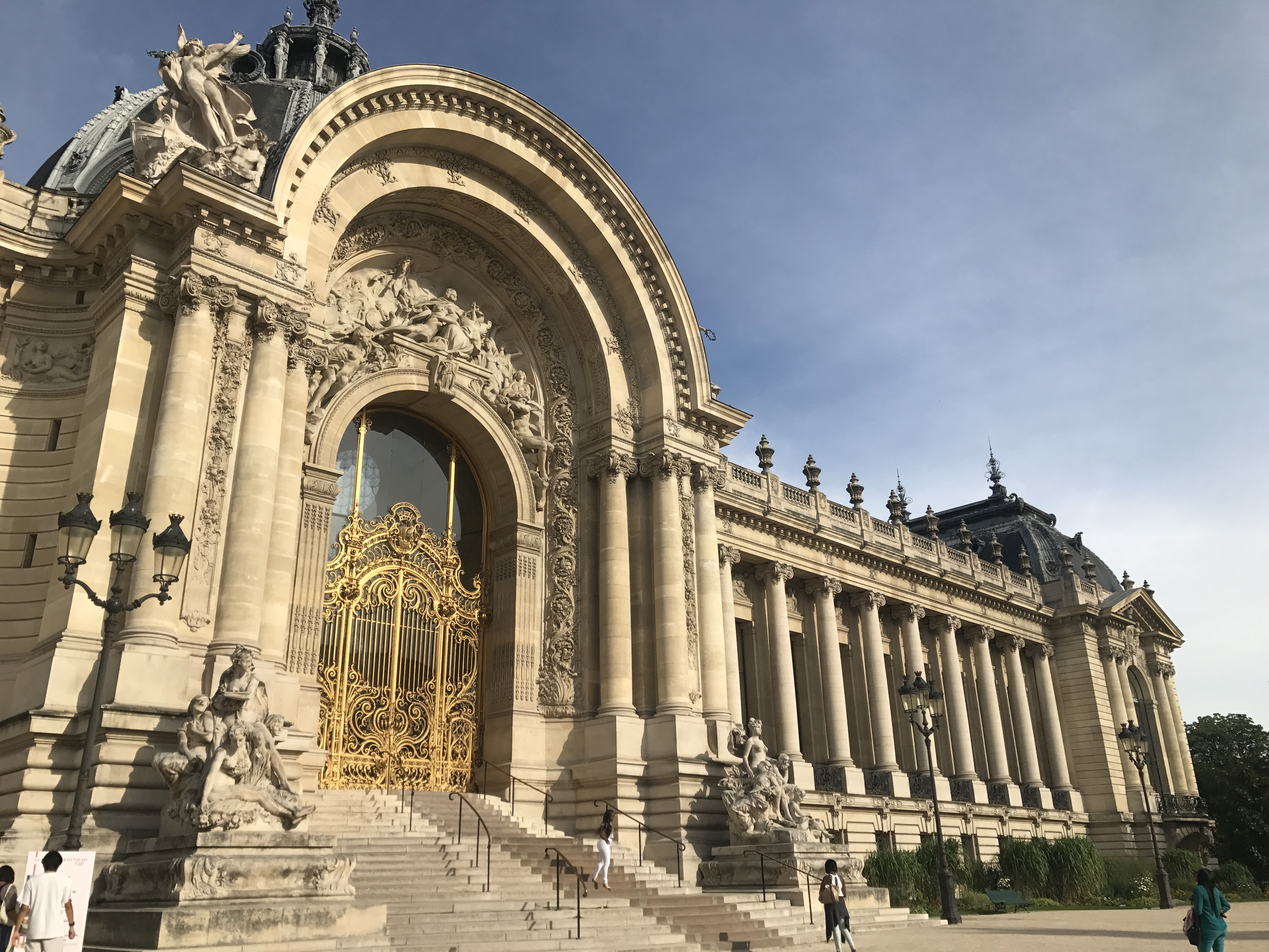 D82FEB9F-0D40-4657-A69D-030A946A8AF5