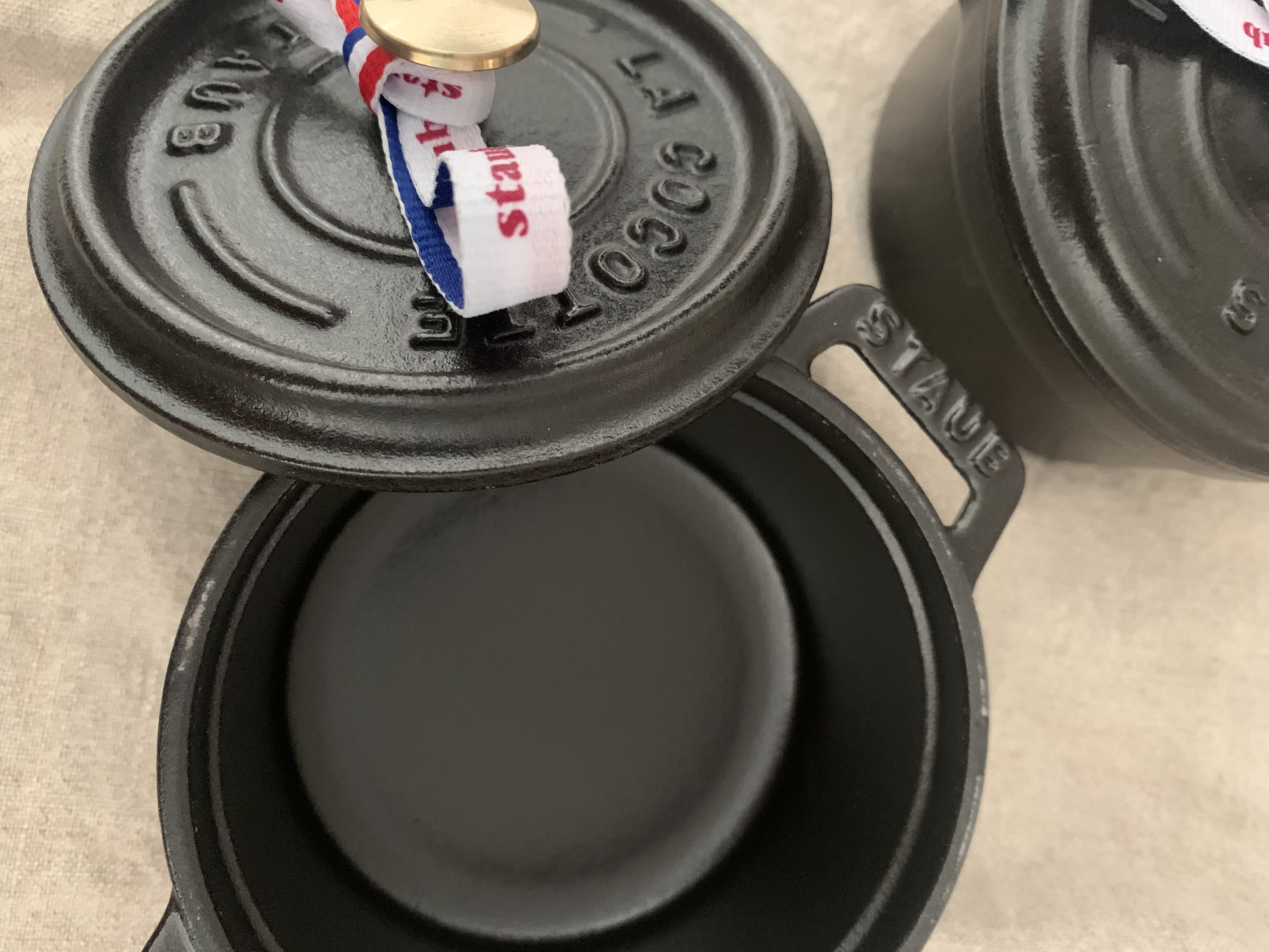 ED8BA034-07FD-4AA8-8010-55C8D42674AA