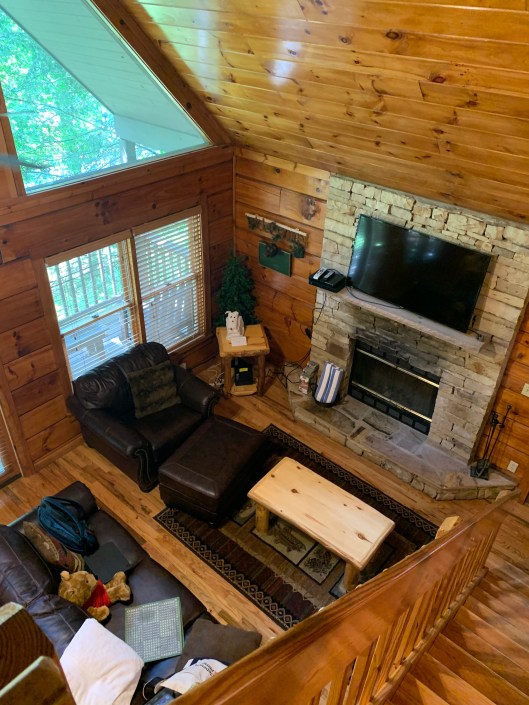 BCC5A9B7-C5FC-4F2B-85DC-2061D869901F